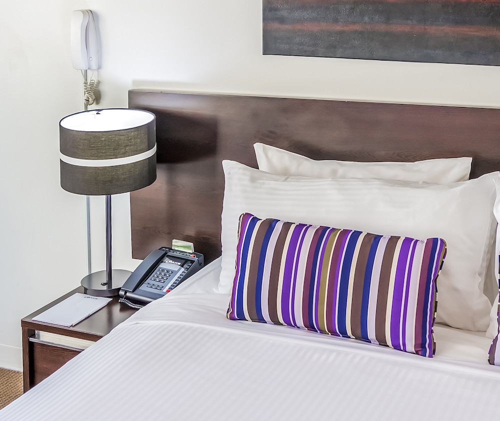 oaks sydney hyde park suites