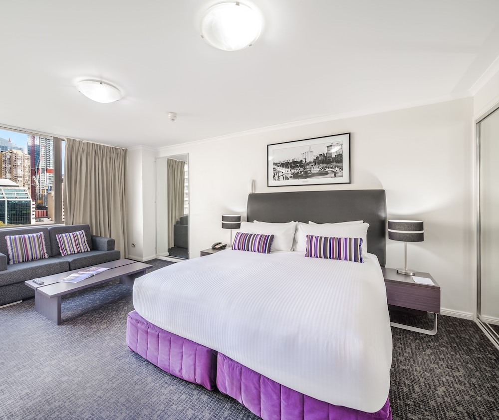oaks sydney hyde park suites