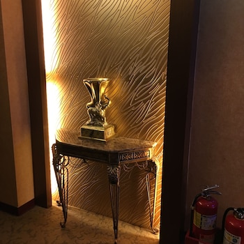 eastern beauty hotel