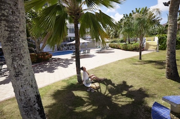 hoshino resorts risonare guam