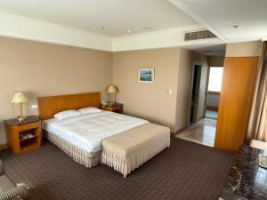 chuto plaza hotel
