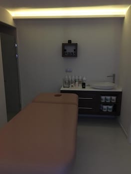 ionion beach hotel apartments and spa