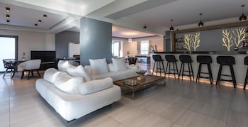 ionion beach hotel apartments and spa