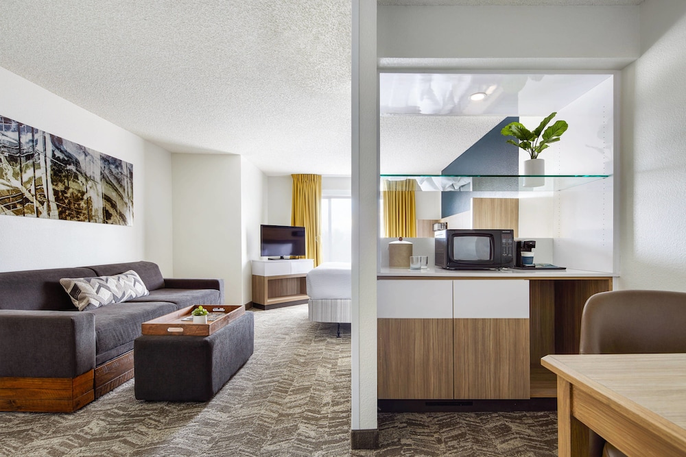 springhill suites tempe at arizona mills mall