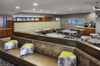 springhill suites tempe at arizona mills mall