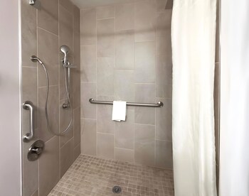 quality inn fort worth downtown east