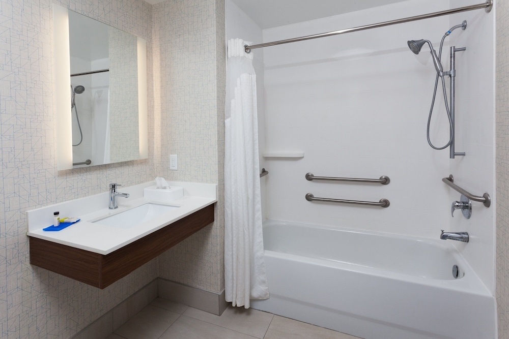 holiday inn express dothan north by ihg