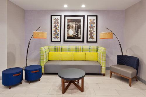 holiday inn express dothan north by ihg