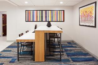 holiday inn express dothan north by ihg