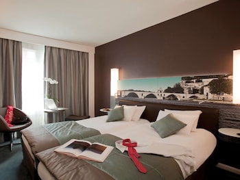 mercure pont davignon centre