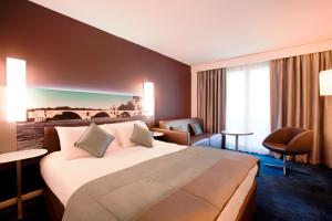 mercure pont davignon centre