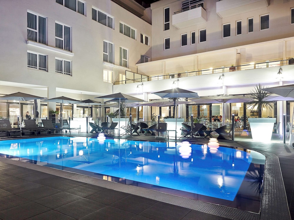novotel avignon centre