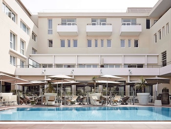 novotel avignon centre