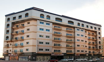rose garden hotel apartments barsha
