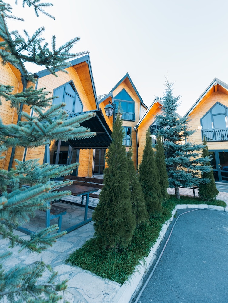 everest rest house