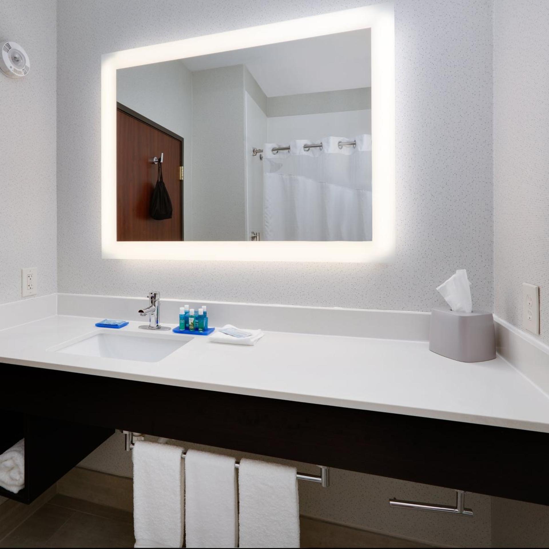 holiday inn express and suites duncanville