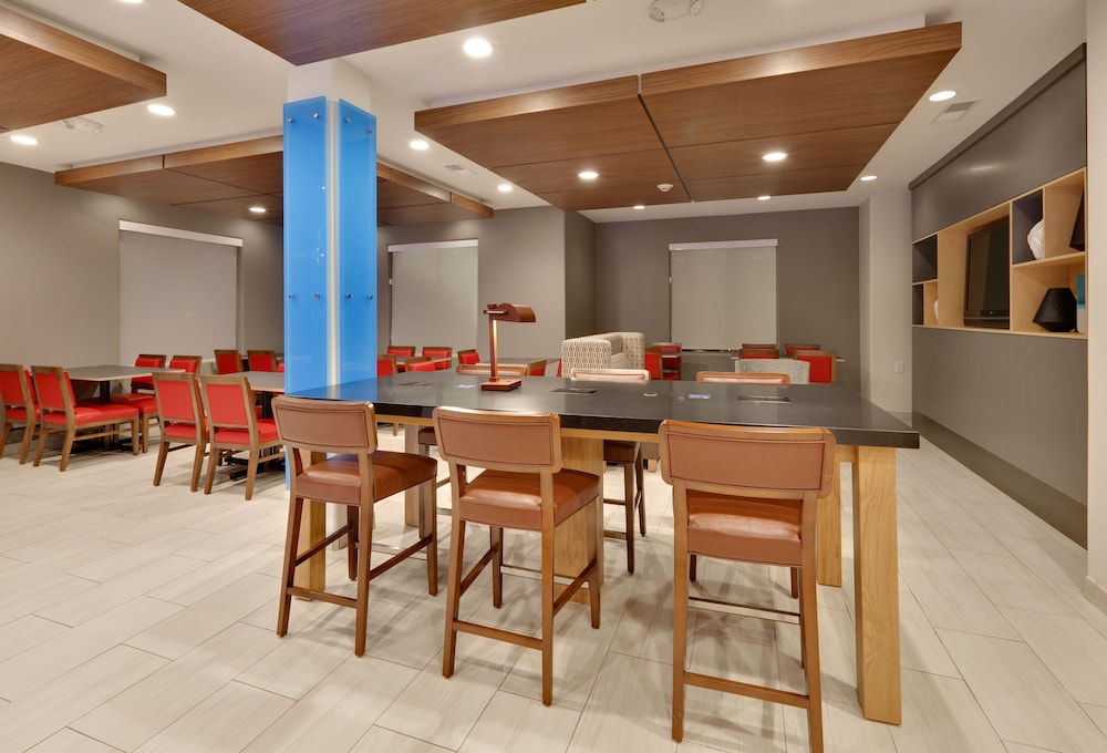 holiday inn express and suites duncanville