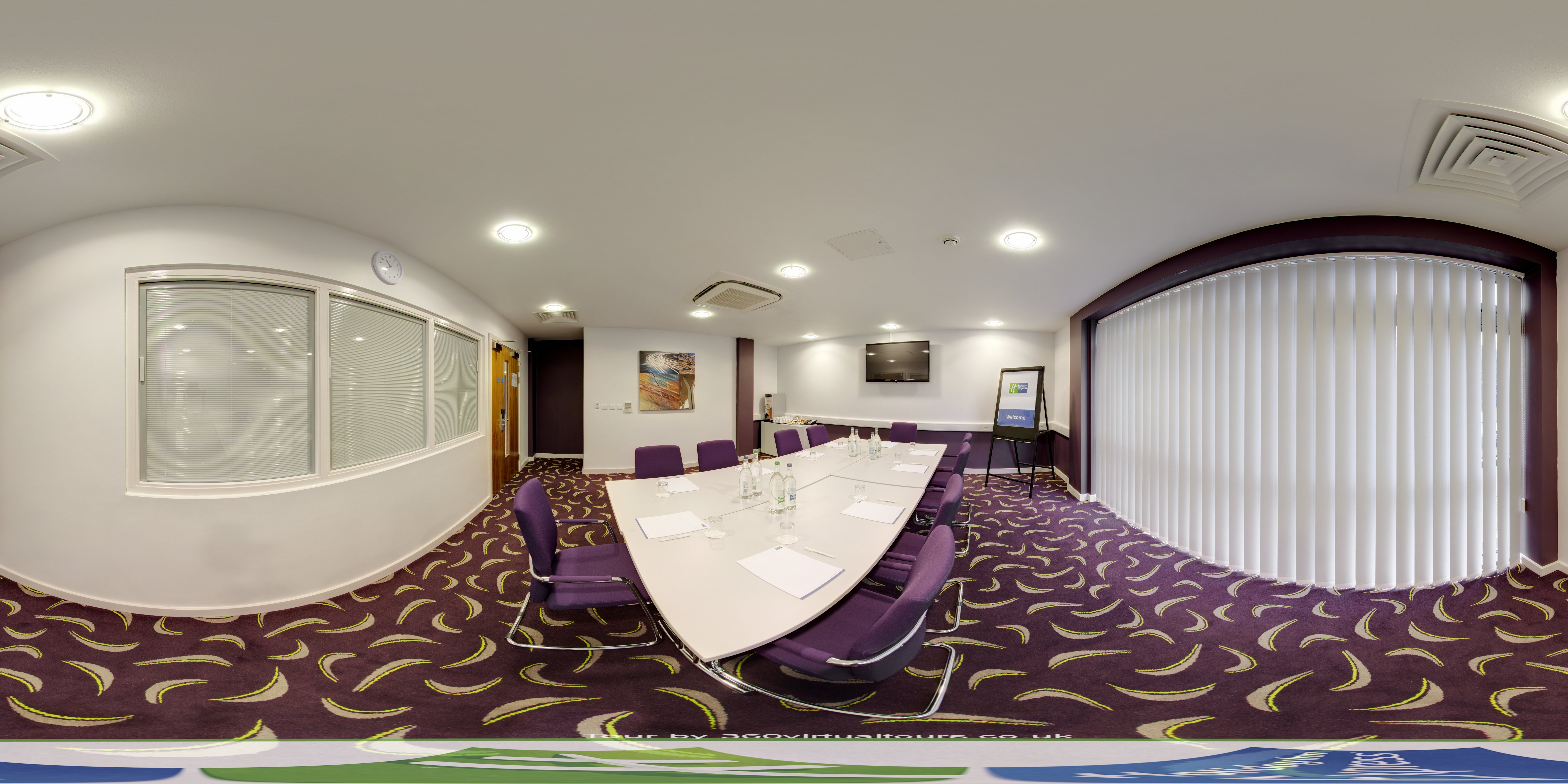 holiday inn express dunstable by ihg