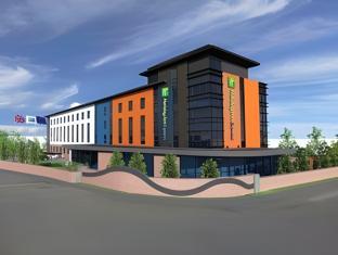 holiday inn express dunstable by ihg