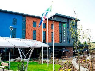 holiday inn express dunstable by ihg