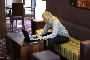 holiday inn express dunstable by ihg