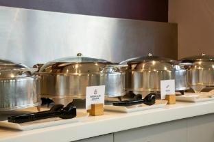 holiday inn express dunstable by ihg