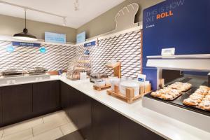 holiday inn express hotel and suites durant by ihg