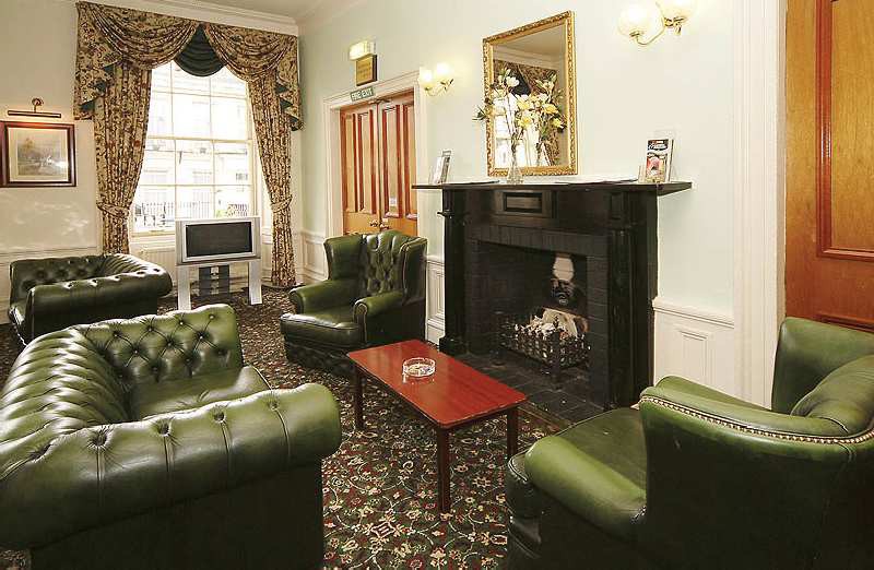 cairn hotel
