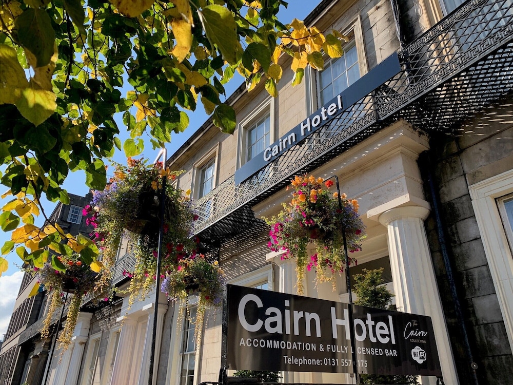 cairn hotel