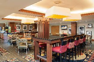 Hampton Inn Columbus/Taylorsville/Edinburgh,Edinburgh>>Columbus,3 star