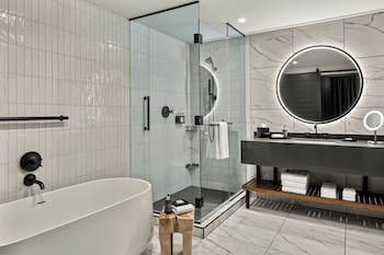 the trade autograph collection