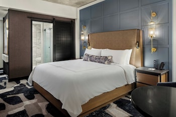 the trade autograph collection