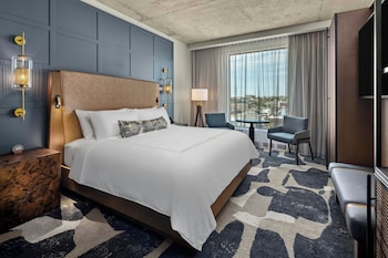 the trade autograph collection