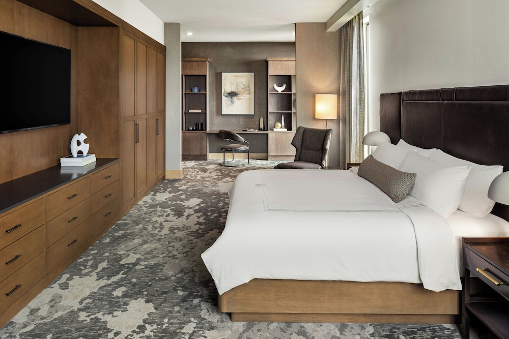 the trade autograph collection