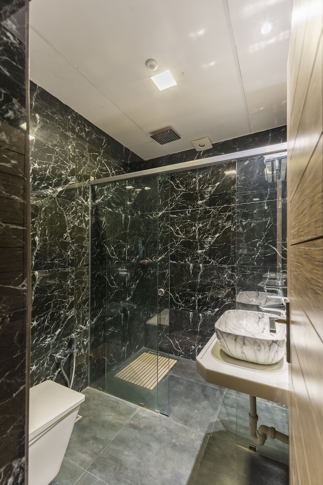 ama stays and trails talia costa udaipur