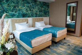 best western plus oskemen