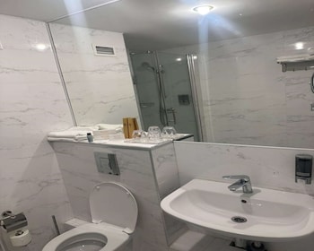best western plus oskemen