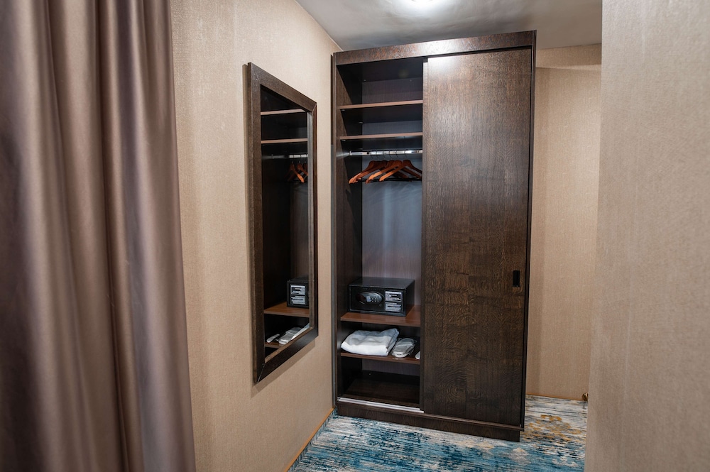 best western plus oskemen