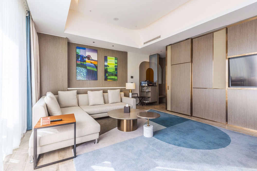 savitsky plaza hotel