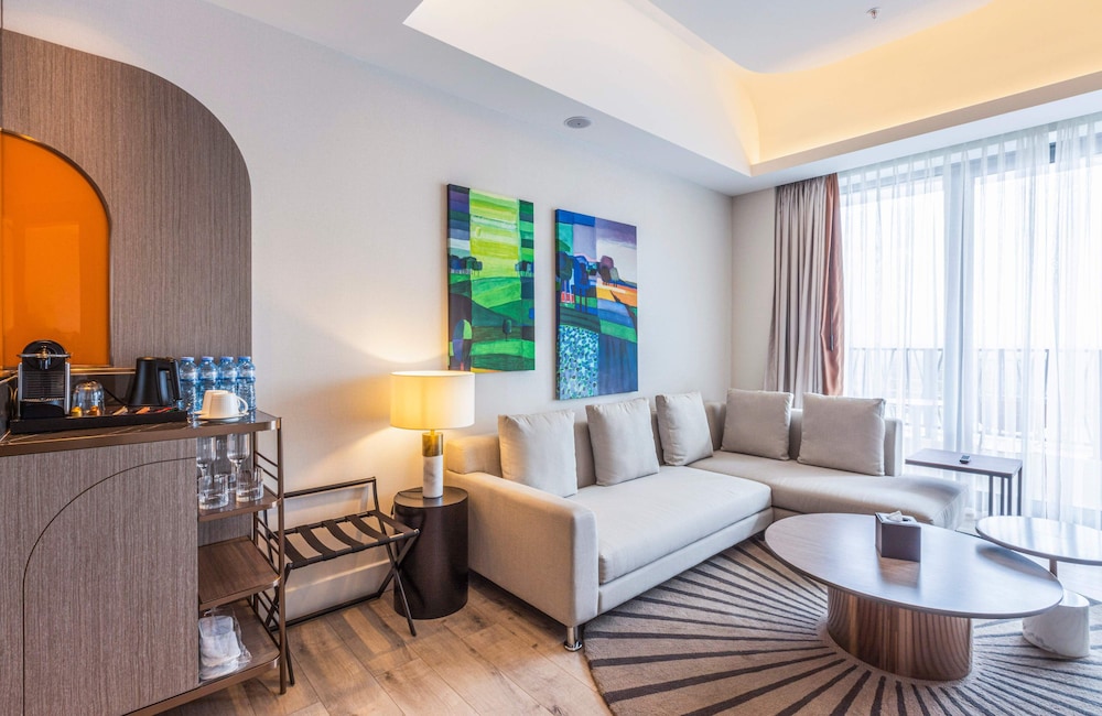 savitsky plaza hotel