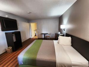 motel 6 baytown tx baytown east