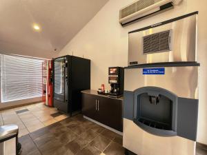 motel 6 baytown tx baytown east