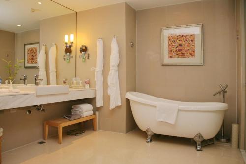 holiday inn beijing deshengmen by ihg