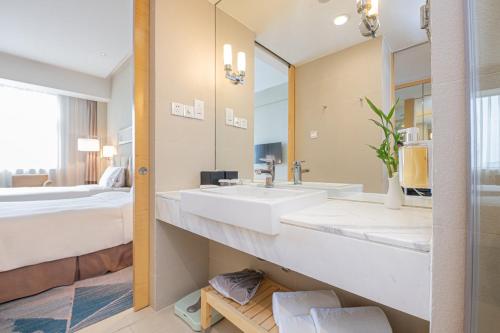 holiday inn beijing deshengmen by ihg