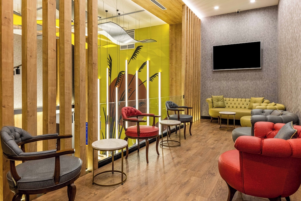 days inn and suites by wyndham esenyurt