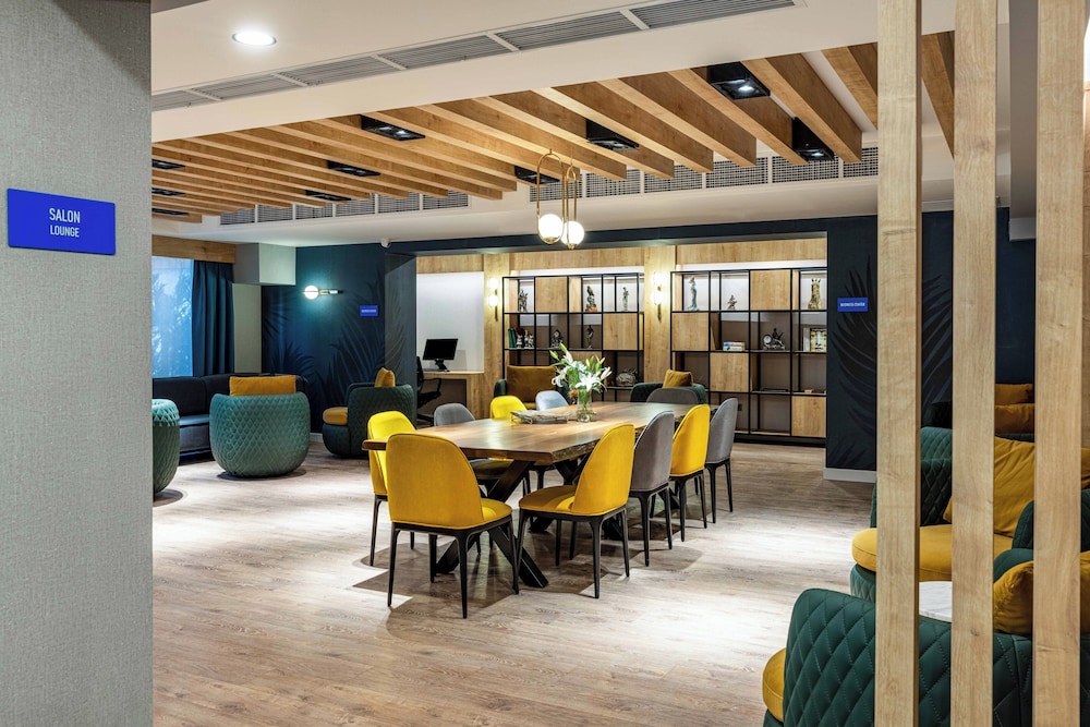 days inn and suites by wyndham esenyurt