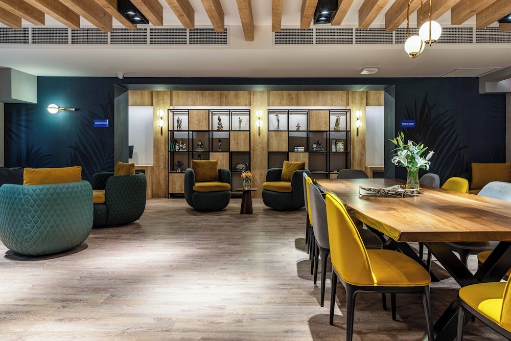 days inn and suites by wyndham esenyurt