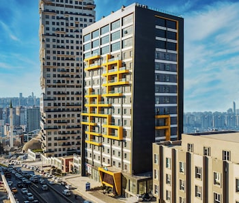 days inn and suites by wyndham esenyurt