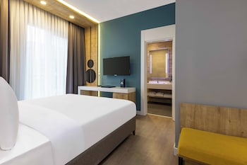 days inn and suites by wyndham esenyurt