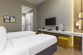days inn and suites by wyndham esenyurt